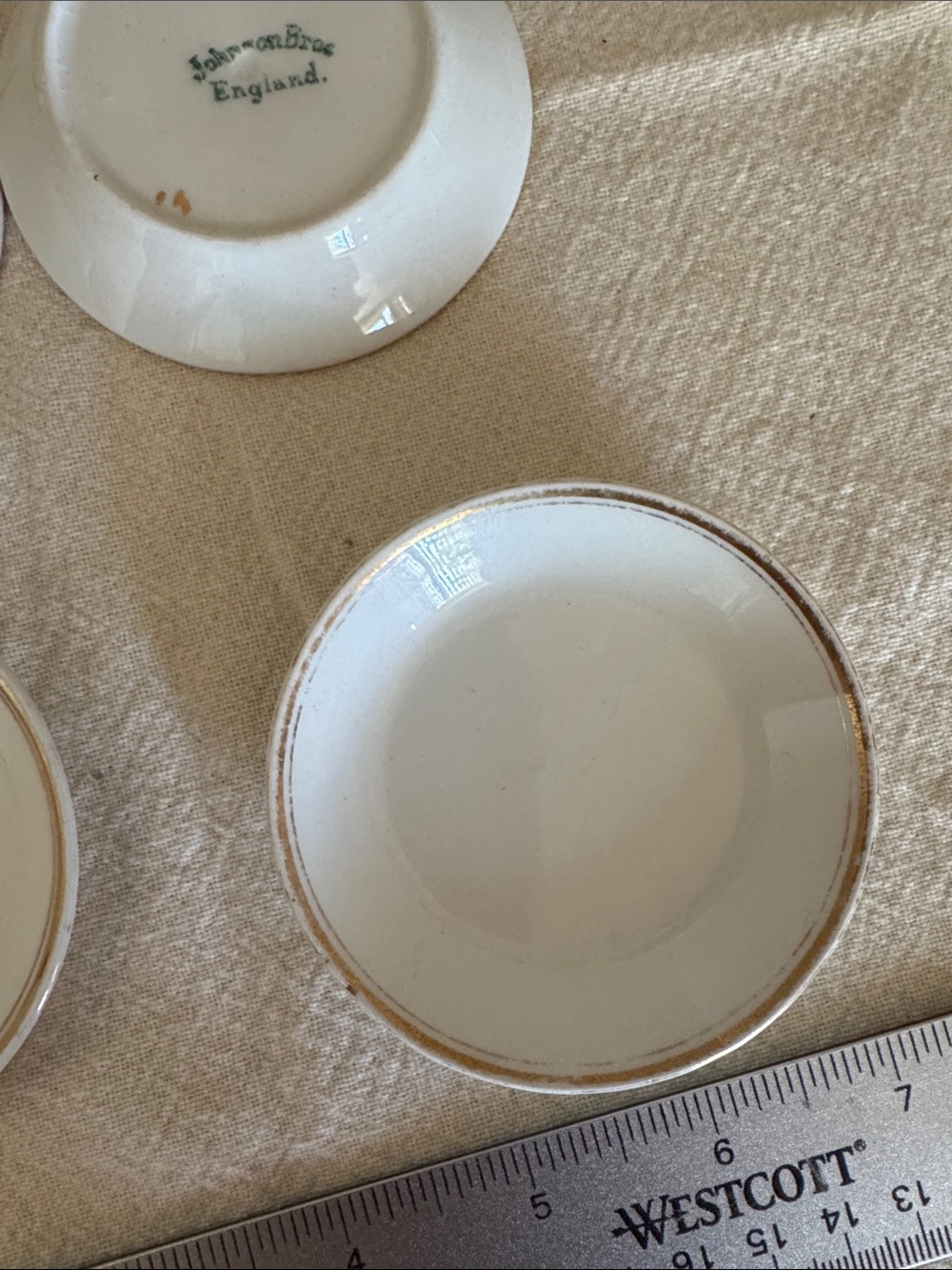 Johnson Brothers White Porcelain Condiment Bowls with Gold Rim - Set of 4 - Picture 3 of 4